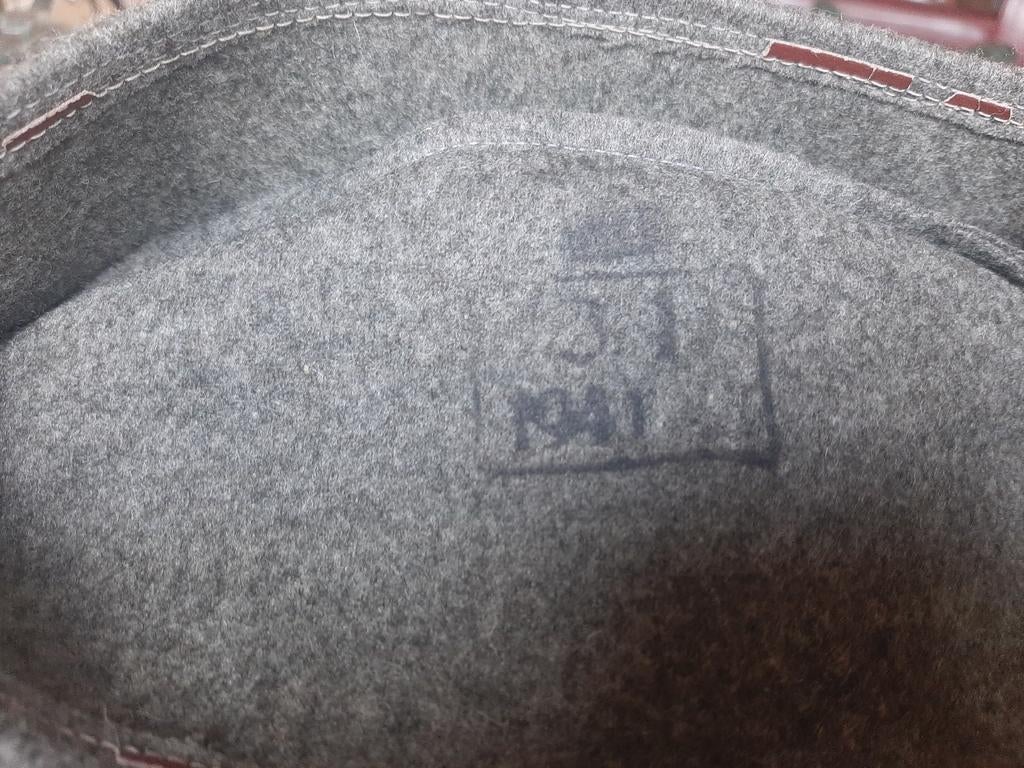 Mooi officier infanterie.  uniform  1943 /schuitje 41, Verzenden, Overige gebieden