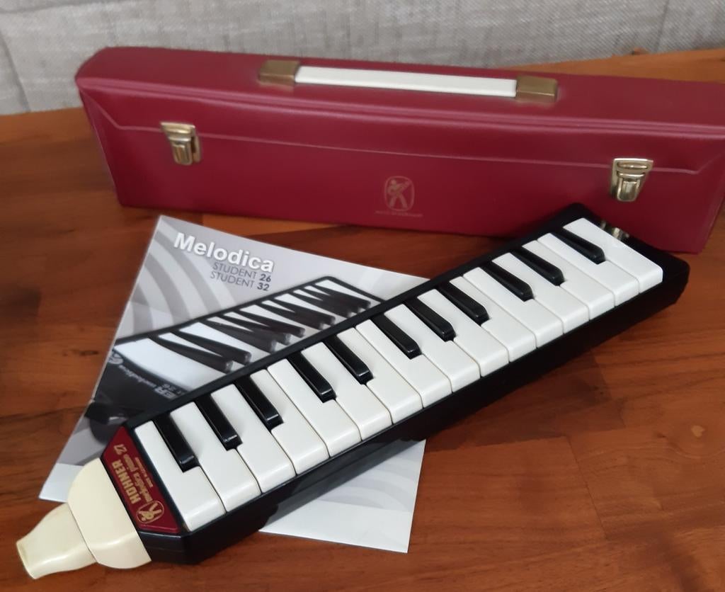 Vintage Hohner Melodica Piano 27 met boekje en koffertje, Ophalen
