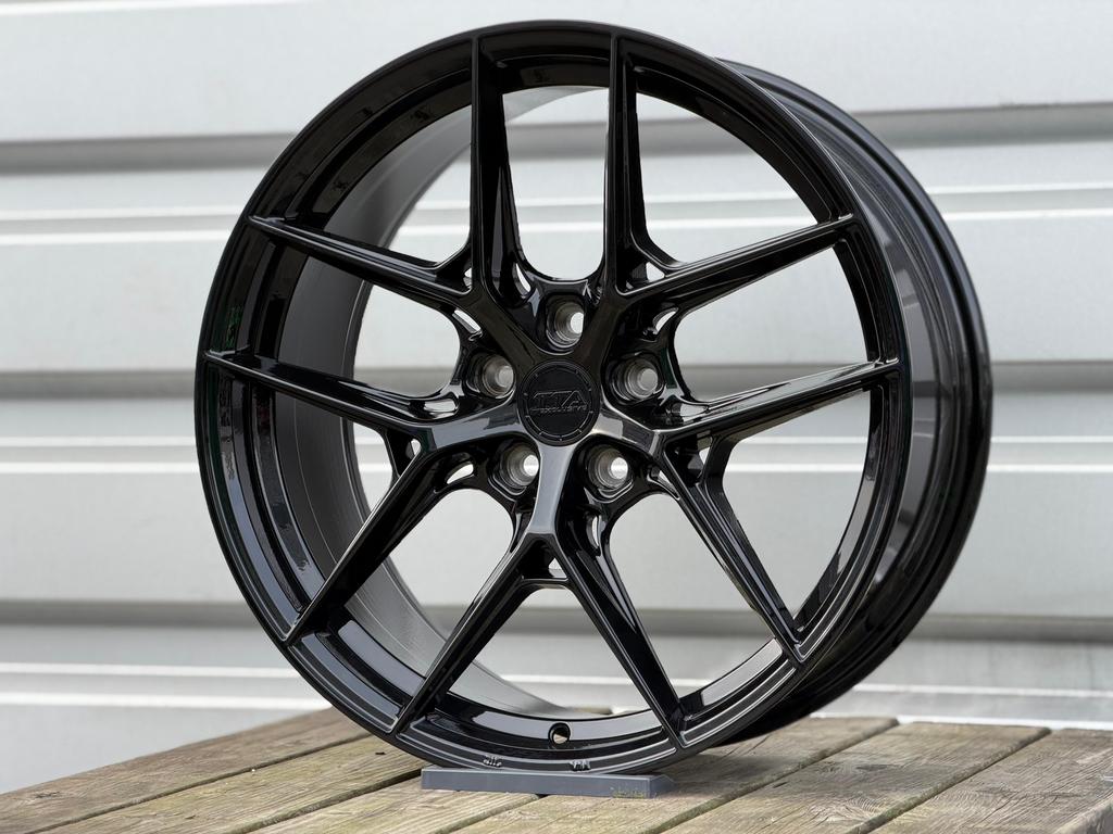 19 inch TTA T5 NIGHTEDITION Sportvelgen AUDI VOLKSWAGEN SEAT, Auto-onderdelen, Banden en Velgen, 19 inch, 2525LV, Velg(en), Nieuw