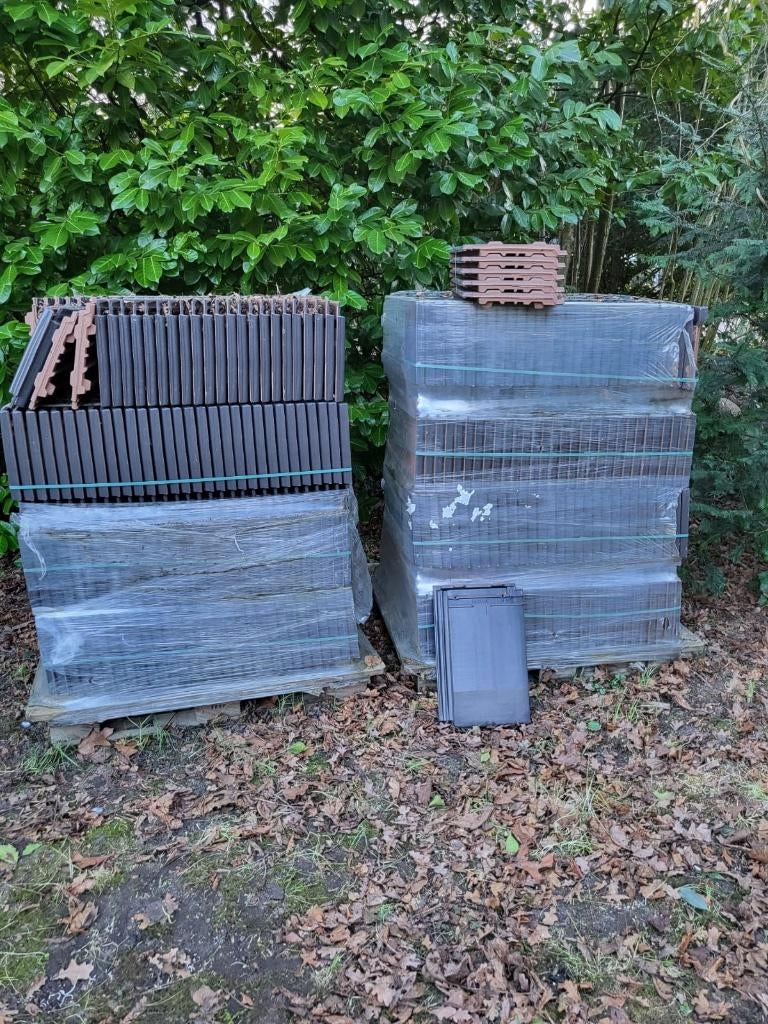 Dakpannen Koramic Actua 10 vlak leigrijs, Doe-het-zelf en Verbouw, Dakpannen en Dakbedekking, Ophalen, Steen of Klei, Nieuw, 15 m² of meer
