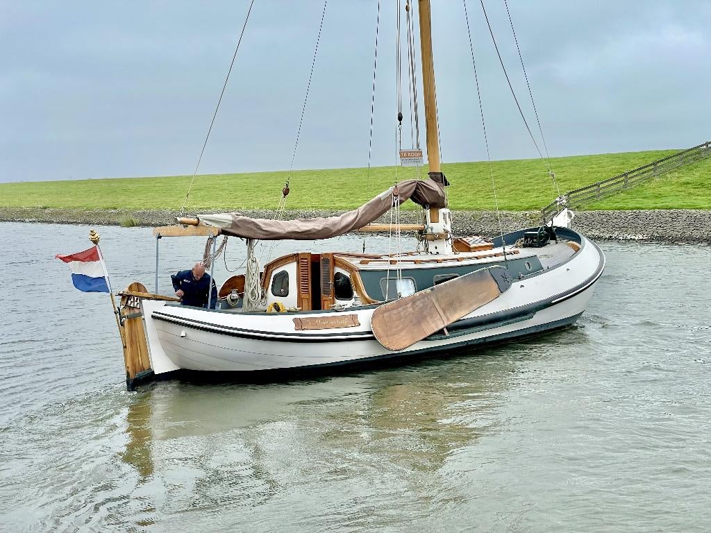 Lemsteraak Blom 10 m, nwe motor & electr (incl Multiplus), Ophalen, Gebruikt, Staal, Diesel