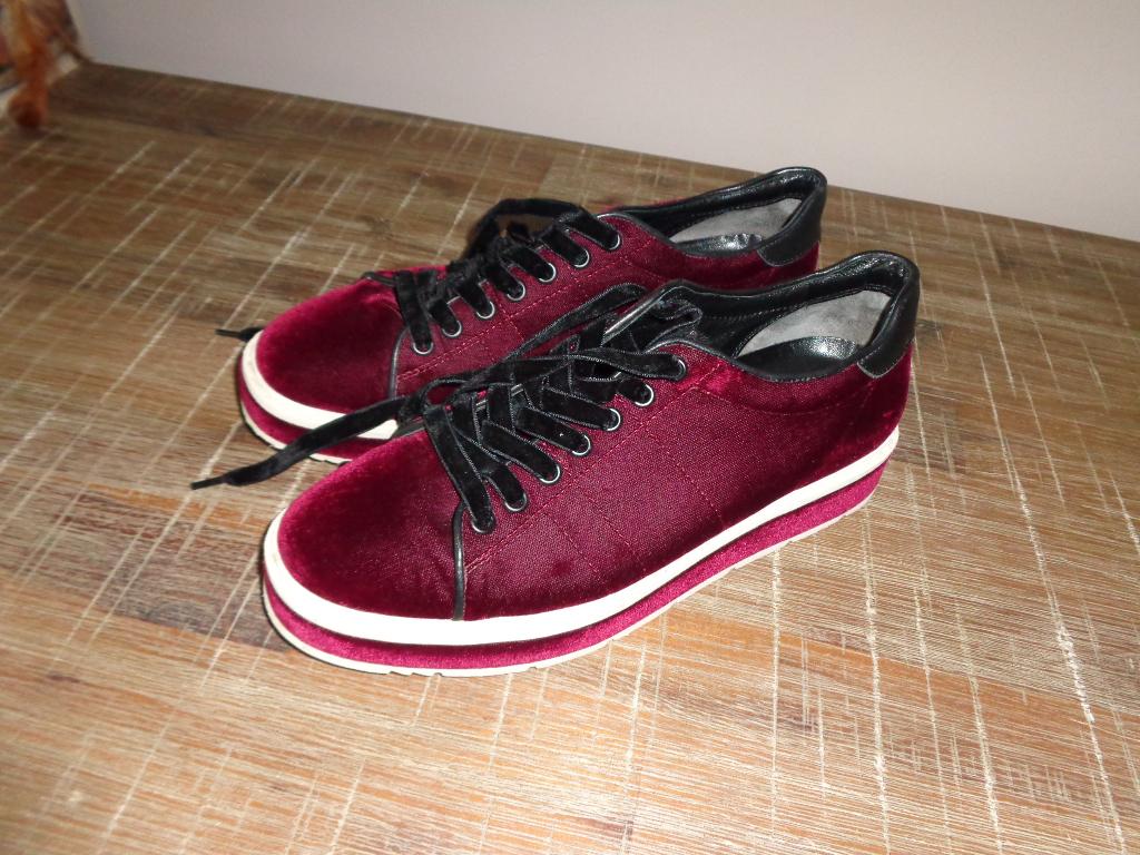 bordeauxrode damessneakers van Kennel & Schmenger, maat 6 1/, Ophalen of Verzenden, Zo goed als nieuw, Sneakers of Gympen