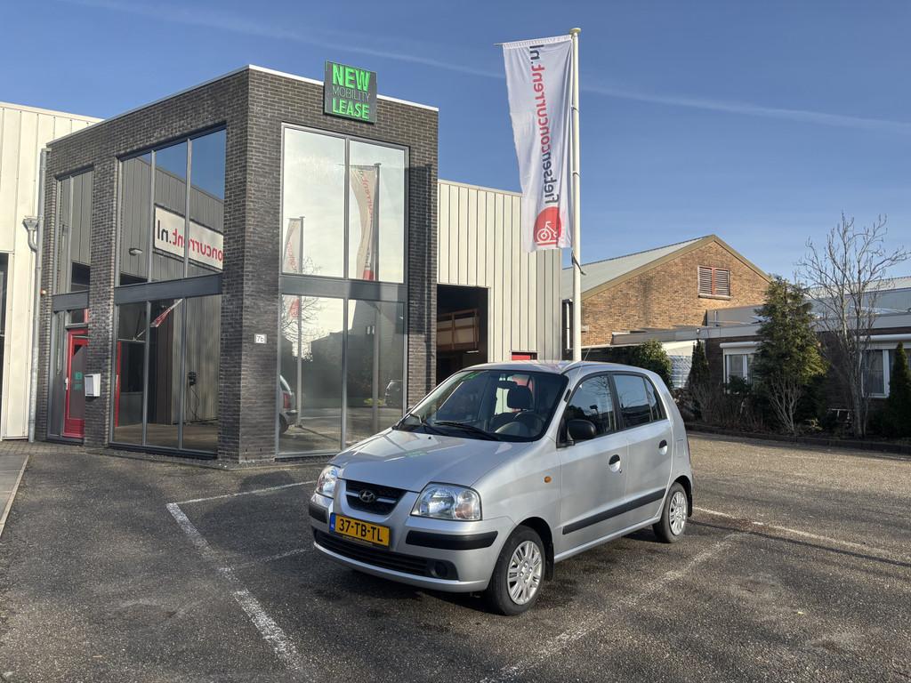 Hyundai Atos 1.1i Active First Edition (bj 2006), Voorwielaandrijving, Stof, 31 €/maand, 4 cilinders