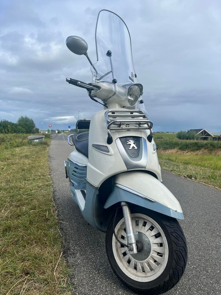 Peugeot Django scooter, Fietsen en Brommers, Scooters | Peugeot, Ophalen, Gebruikt, Overige modellen, Maximaal 45 km/u