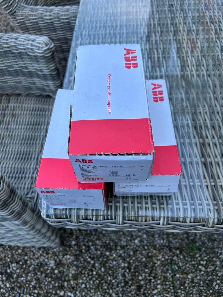 ABB S 201M-C63 zekeringautomaat, Ophalen of Verzenden, Nieuw, Overige typen