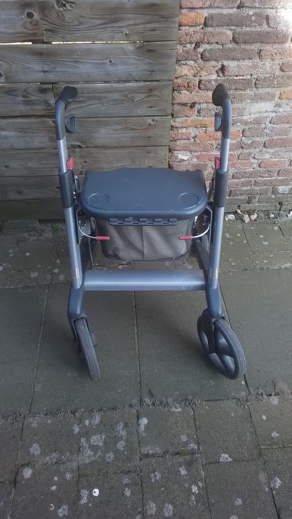 Lichtgewicht Rollator Active, gekocht bij ANWB, Diversen, Rollators, Ophalen, Lichtgewicht