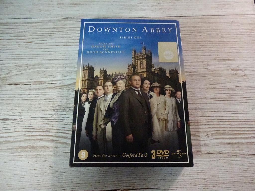 Dvd box Downton Abbey seizoen 1 in mooie staat, Ophalen of Verzenden, Zo goed als nieuw, Drama