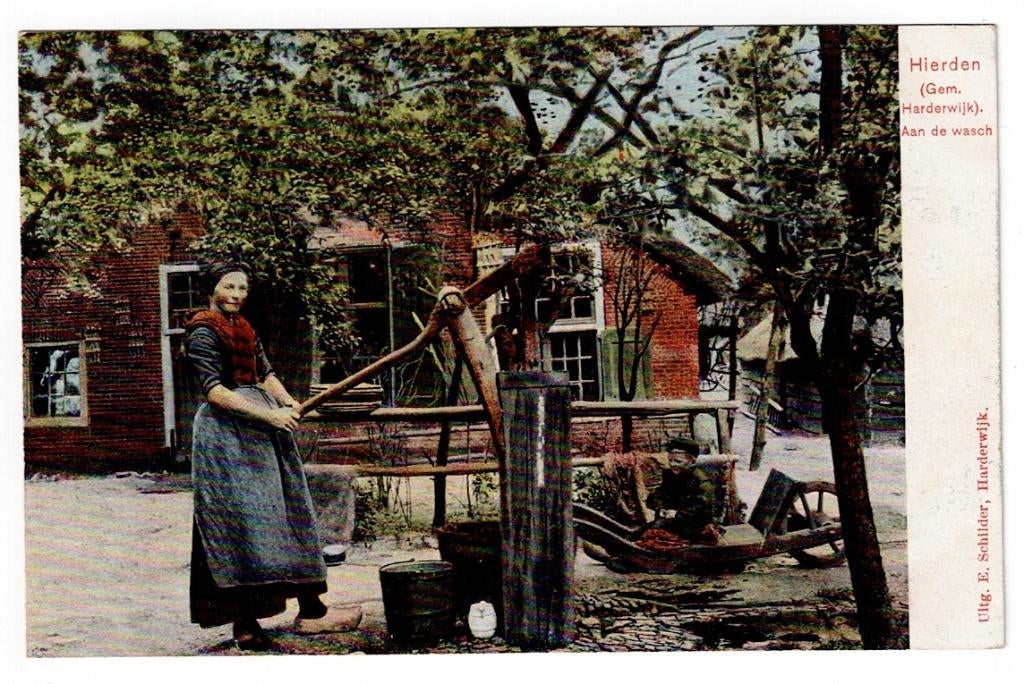 Hierden (Gem. Harderwijk) 1905. Aan de wasch., Ophalen of Verzenden, Voor 1920, Ongelopen, Gelderland
