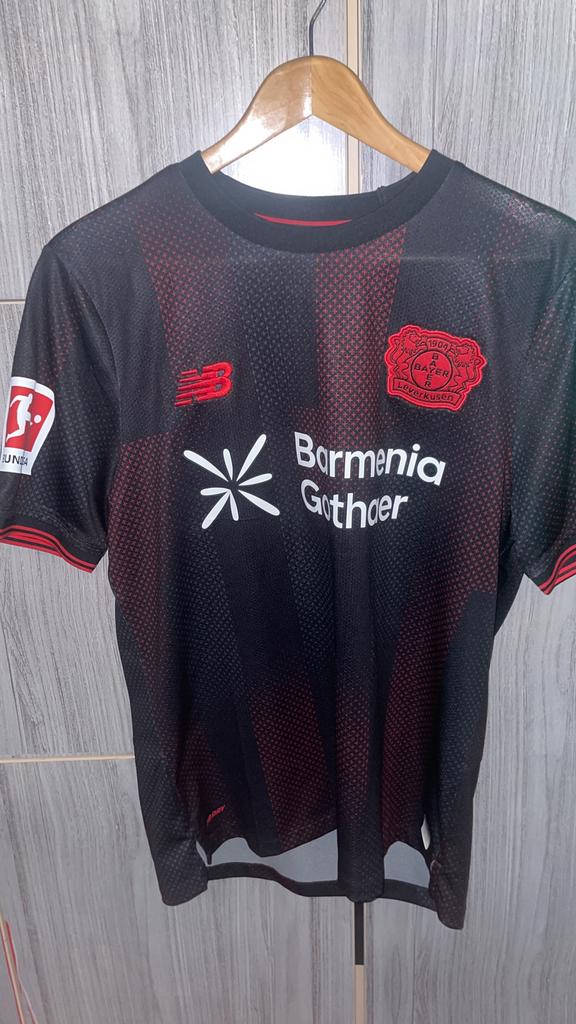 Bayern Leverkusen Thuisshirt 2025-2026 Malik Tillman #10, Verzamelen, Ophalen of Verzenden, Zo goed als nieuw, Buitenlandse clubs