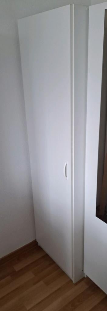 Witte linnenkast, Ophalen, Gebruikt, 50 tot 75 cm, 200 cm of meer