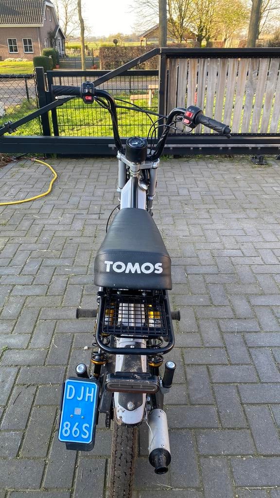 Tomos a35 50cc luxe e start 2016, Fietsen en Brommers, Brommers | Tomos, Ophalen, Zo goed als nieuw
