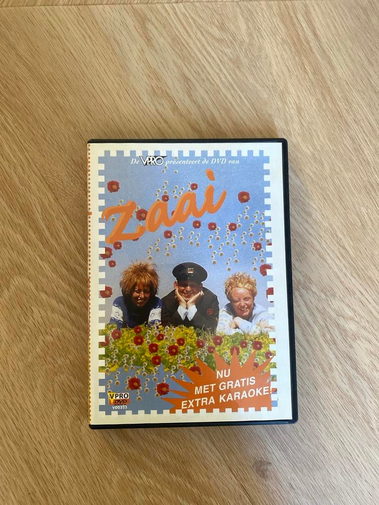 Zaai DVD - Villa achterwerk door Plien en Bianca (16 aflever, Alle leeftijden, Ophalen of Verzenden, Zo goed als nieuw