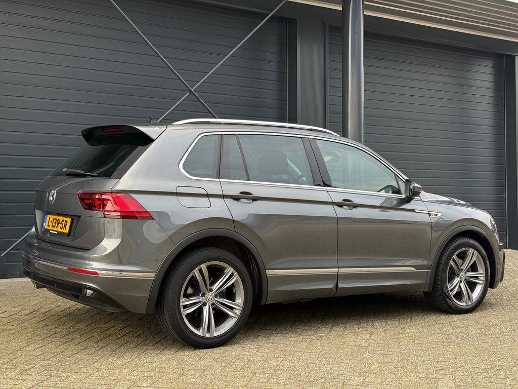 Volkswagen Tiguan 1.5 TSI ACT Highline R, Pano, Virtual, Ele, 15 km/l, 4 cilinders, 150 pk, Leder