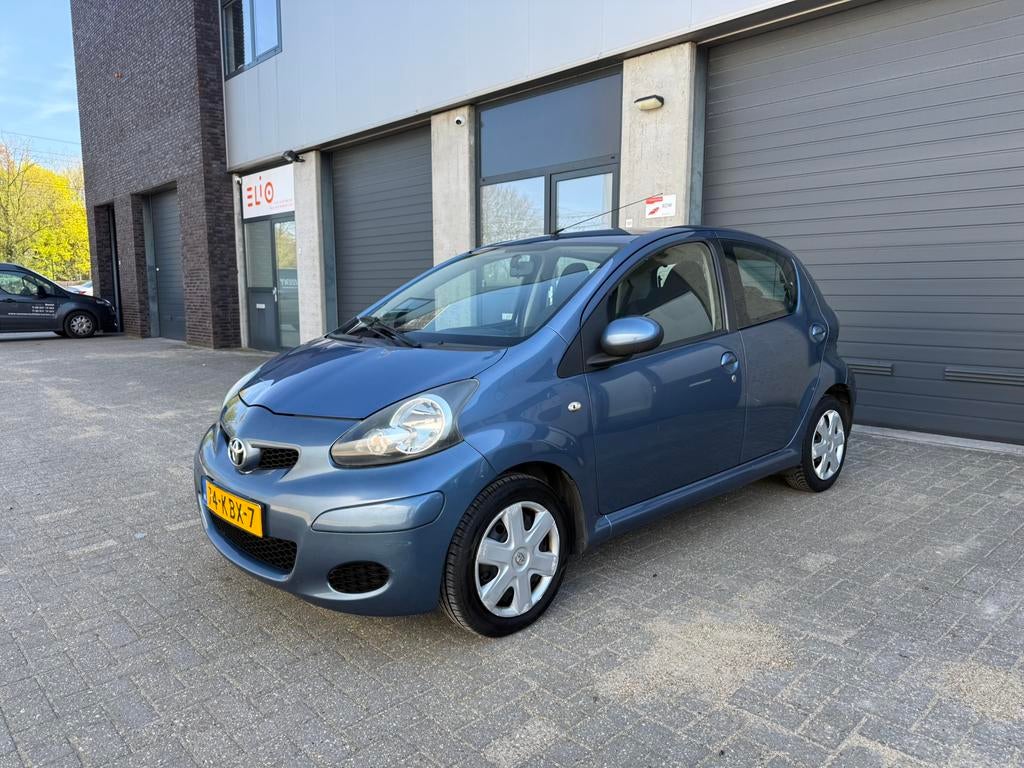 Toyota Aygo 1.0 12V Vvt-i 5DRS 2009 Airco, Auto's, Toyota, Bedrijf, Aygo, Airbags, Airconditioning, Centrale vergrendeling, Sound system
