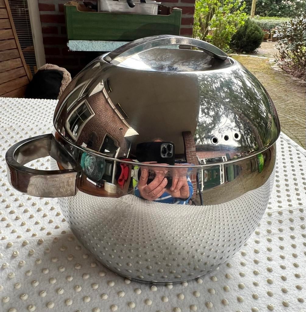 t.k.Ikea Orbit Space Age RVS kookpan 18cm INDUCTIE, Ophalen, Overige materialen, Zo goed als nieuw, Kom(men)