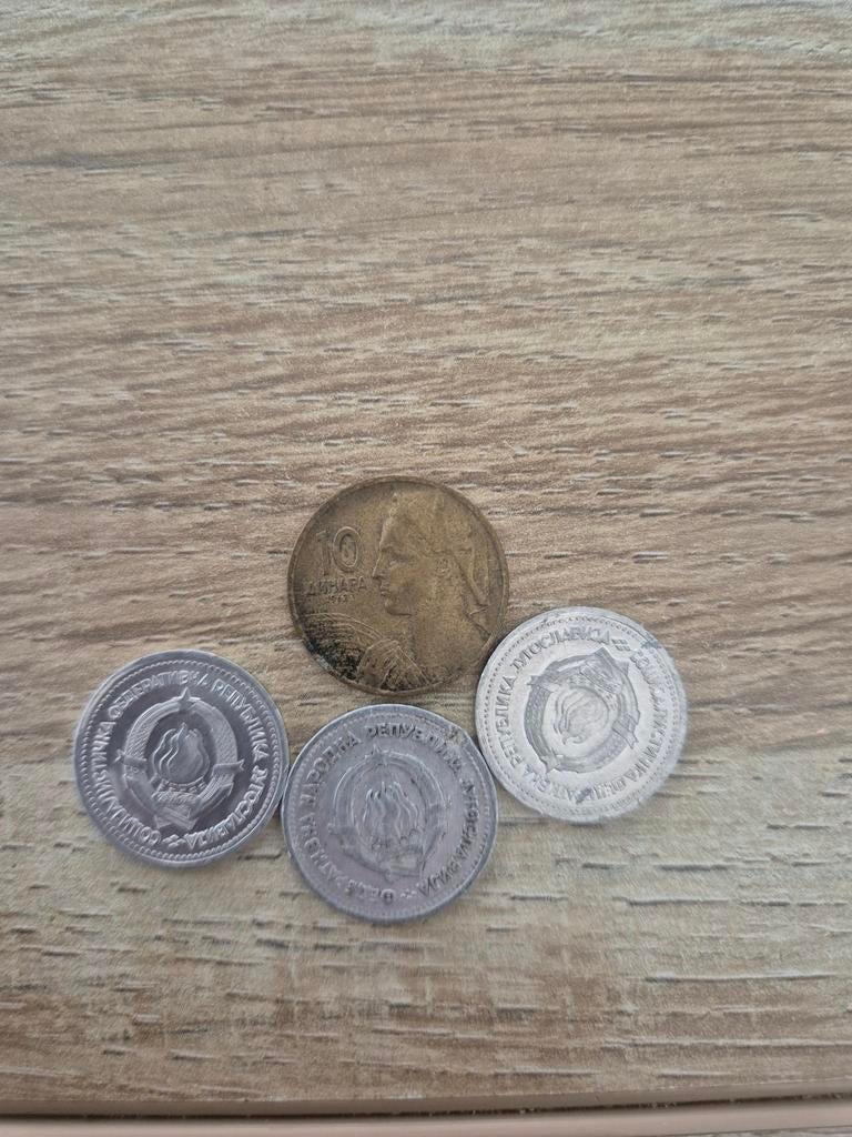 4 munten uit Joegoslavië, Ophalen of Verzenden, Joegoslavië