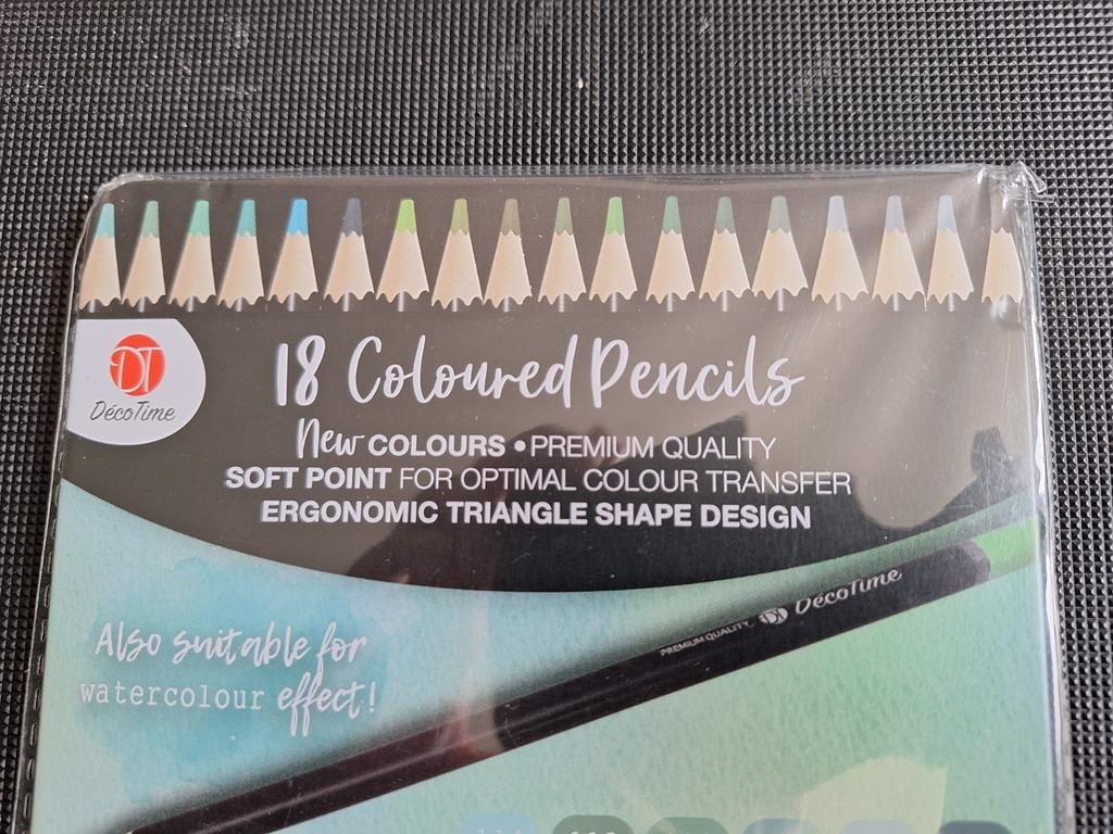 18 potloden in aluminium doos, Onbekend, Nieuw, Ophalen of Verzenden, Potlood of Stift