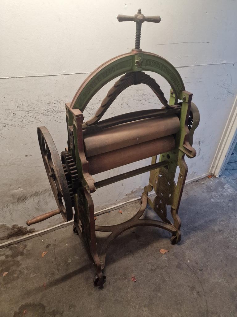 Originele ouderwetse mangel / droogpers, Witgoed en Apparatuur, Wasdrogers, Gebruikt, Overige typen, Voorlader, Ophalen