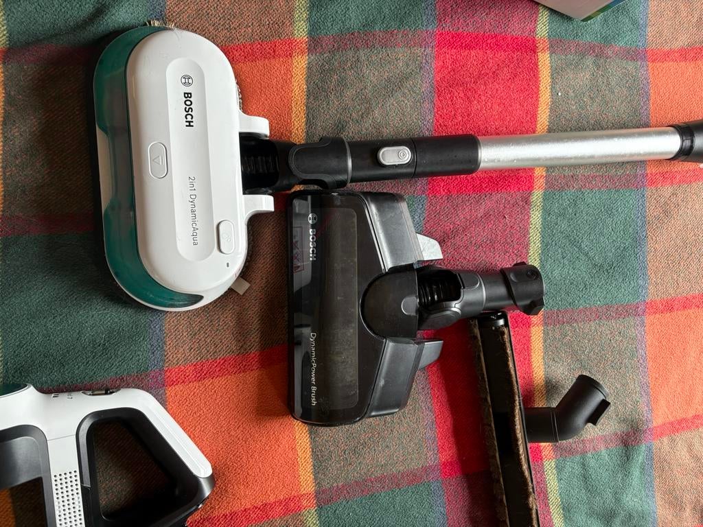 Bosch Unlimited 7 ProHygienic Aqua (for repair / parts), Witgoed en Apparatuur, Stofzuigers, Ophalen of Verzenden, Zo goed als nieuw