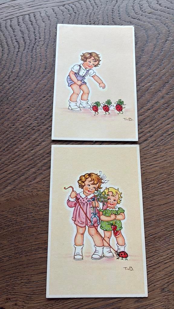 Kinderen wandelen/spelen met lieveheersbeestjes,klaver,, Ophalen of Verzenden, Ongelopen, Kinderen