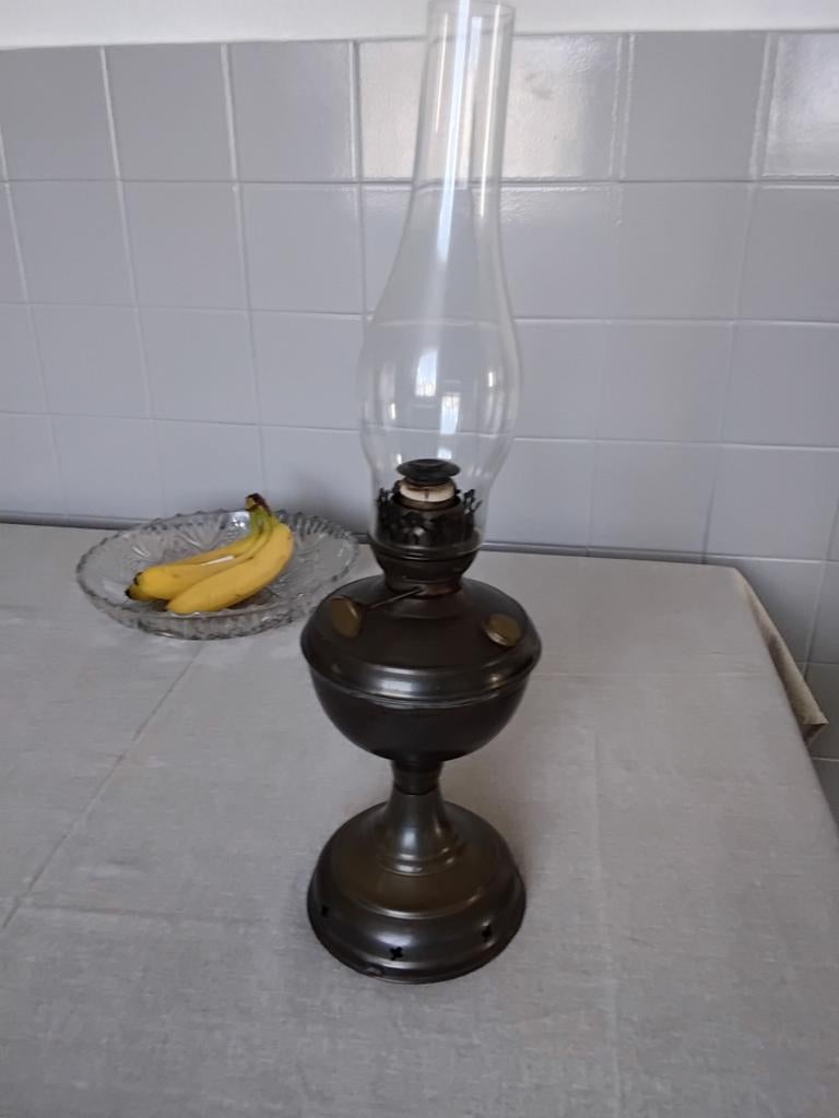 Oude olielamp, Antiek en Kunst, Antiek | Lampen, Ophalen of Verzenden
