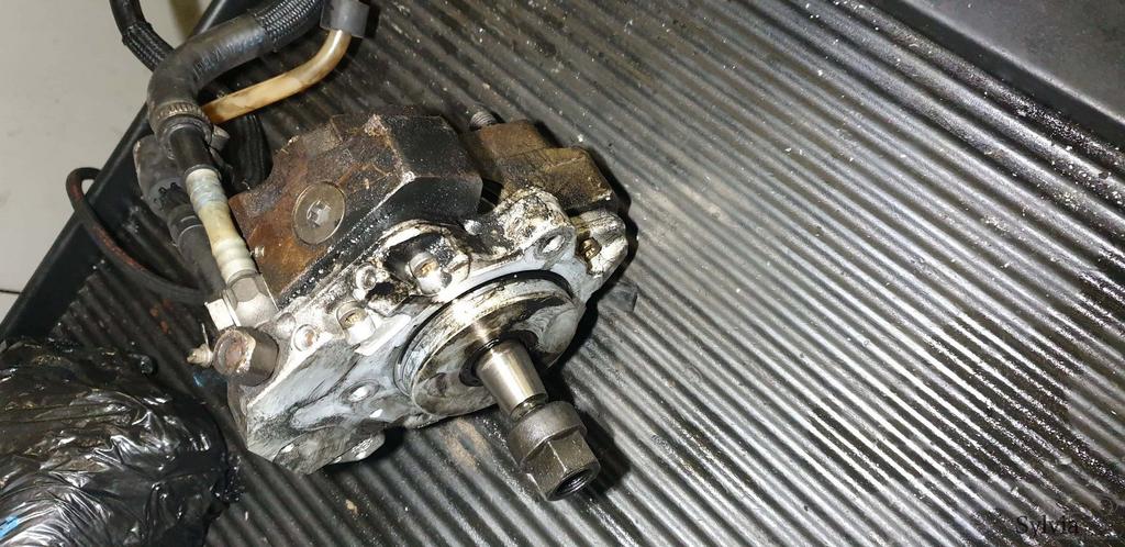 Hogedrukpomp dieselpomp BMW 1 / 2 / 3 / 4 / 5 0445010045 778, Auto-onderdelen, Brandstofsystemen, Gebruikt, -, -, Ophalen of Verzenden