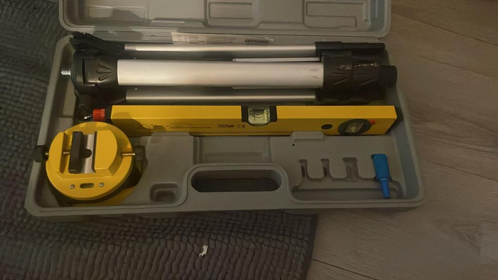 Laserwaterpas met statief, Doe-het-zelf en Verbouw, Ophalen, Gebruikt