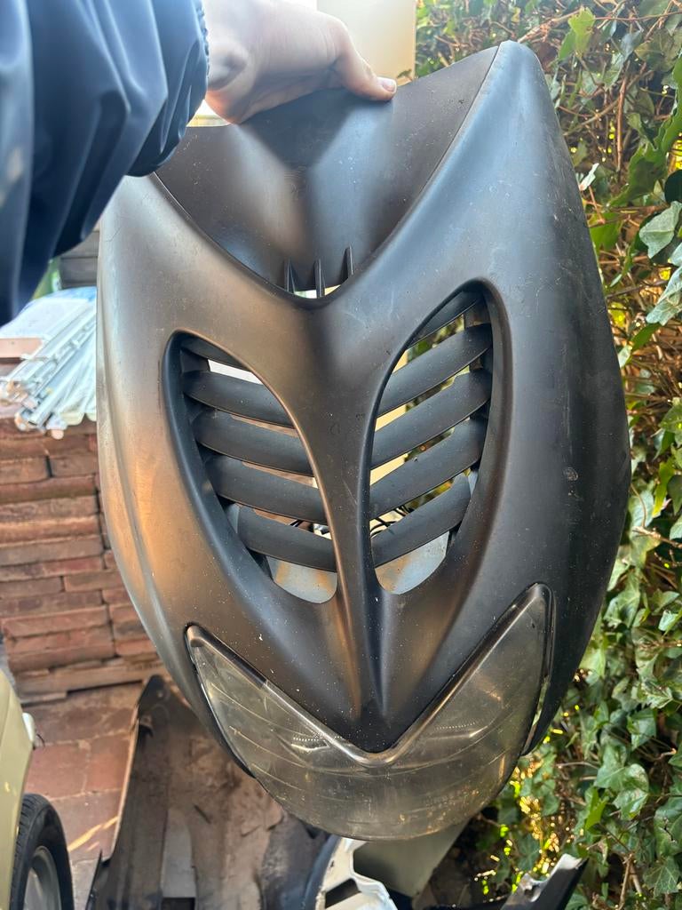 Aerox voorkap met voorlicht, Fietsen en Brommers, Brommeronderdelen | Scooters, Ophalen of Verzenden, Zo goed als nieuw, Kap, Yamaha