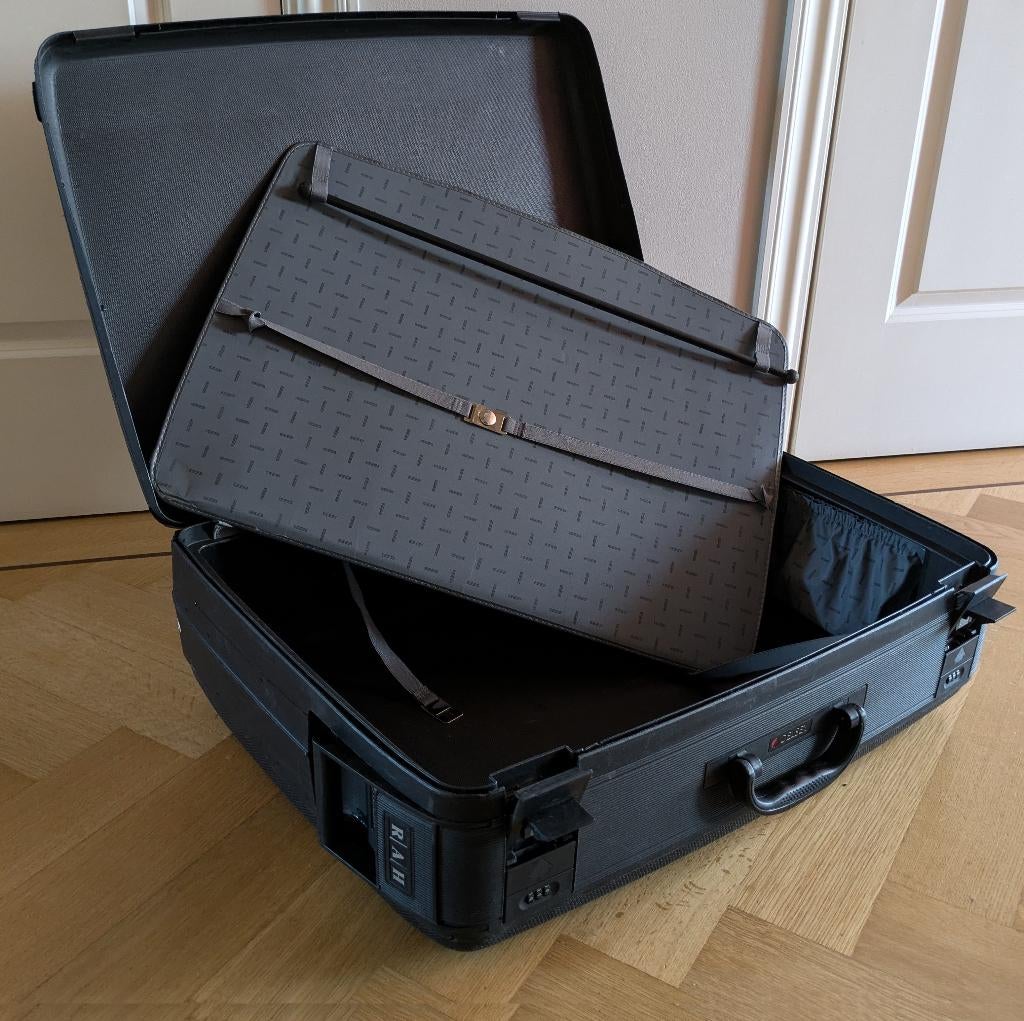 Delsey Hard Case Koffer, Sieraden, Tassen en Uiterlijk, Koffers, Gebruikt, Hard kunststof, 45 tot 55 cm, 70 cm of meer