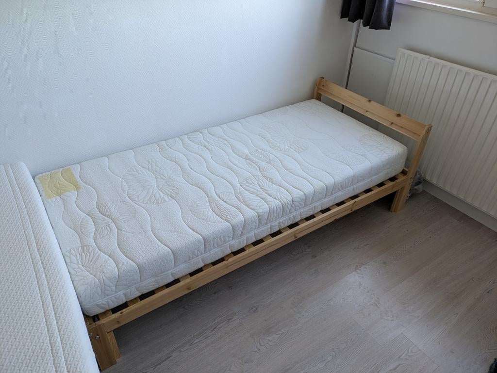 Ikea neiden 90x200cm bed, Ophalen, 90 cm, Eenpersoons, Zo goed als nieuw