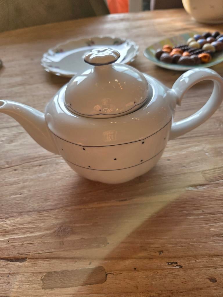 TE KOOP Mitterteich theepot, Antiek en Kunst, Antiek | Servies los, Ophalen