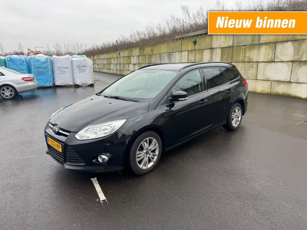 Ford Focus 1.0 ECOBOOST / INRUILKOOPJE / EXPORTPRIJS, Euro 5, 125 pk, Gebruikt, Zwart