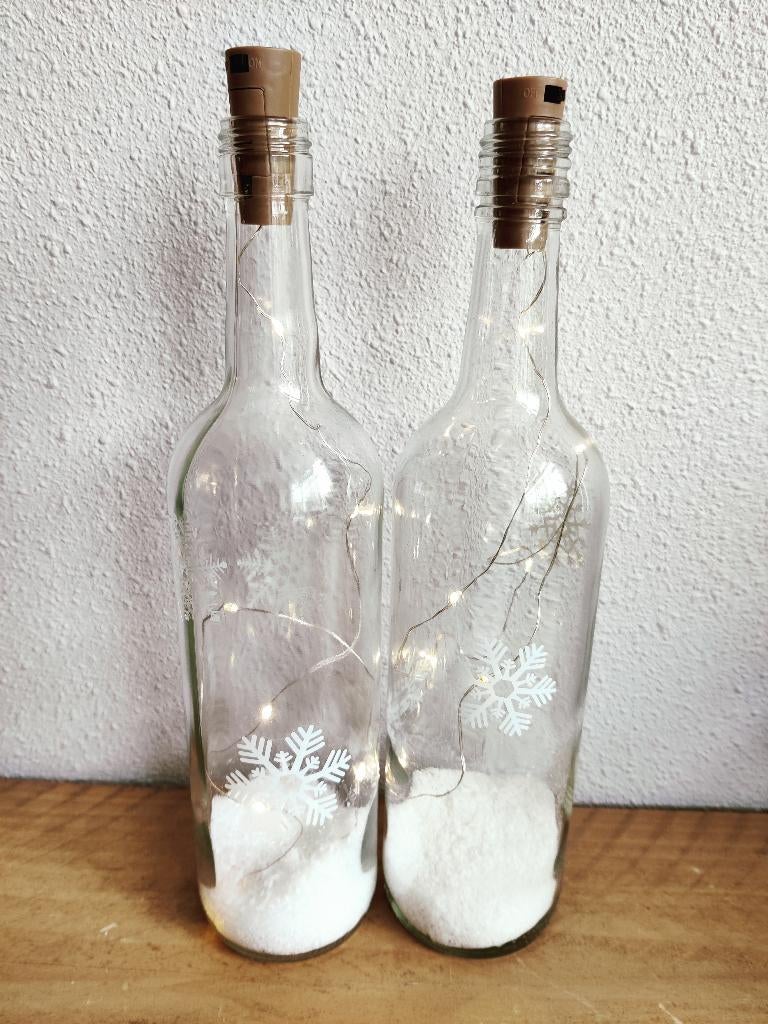 ️❄️💡Flessen met verlichting 💡❄️ ️ GRATIS, Diversen, Kerst, Ophalen of Verzenden, Zo goed als nieuw