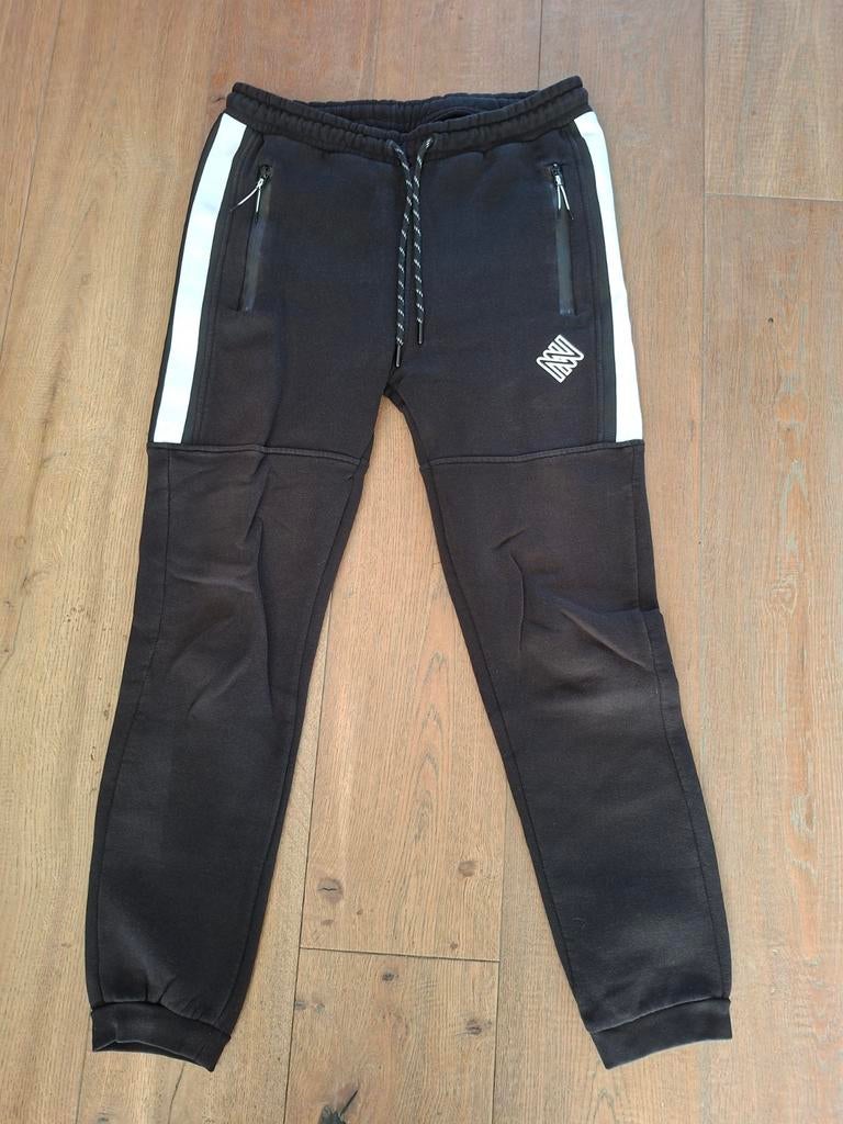 Non Grada joggingbroek, mt. M - z.g.a.n., Ophalen of Verzenden, Zo goed als nieuw, Zwart, Non Grada