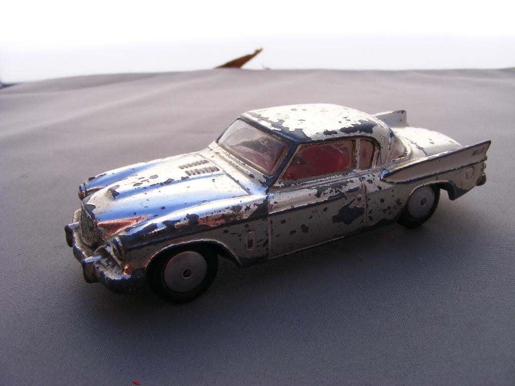 Studebaker golden hawk corgi toys beschadigd, Ophalen of Verzenden, Gebruikt, Auto, Corgi