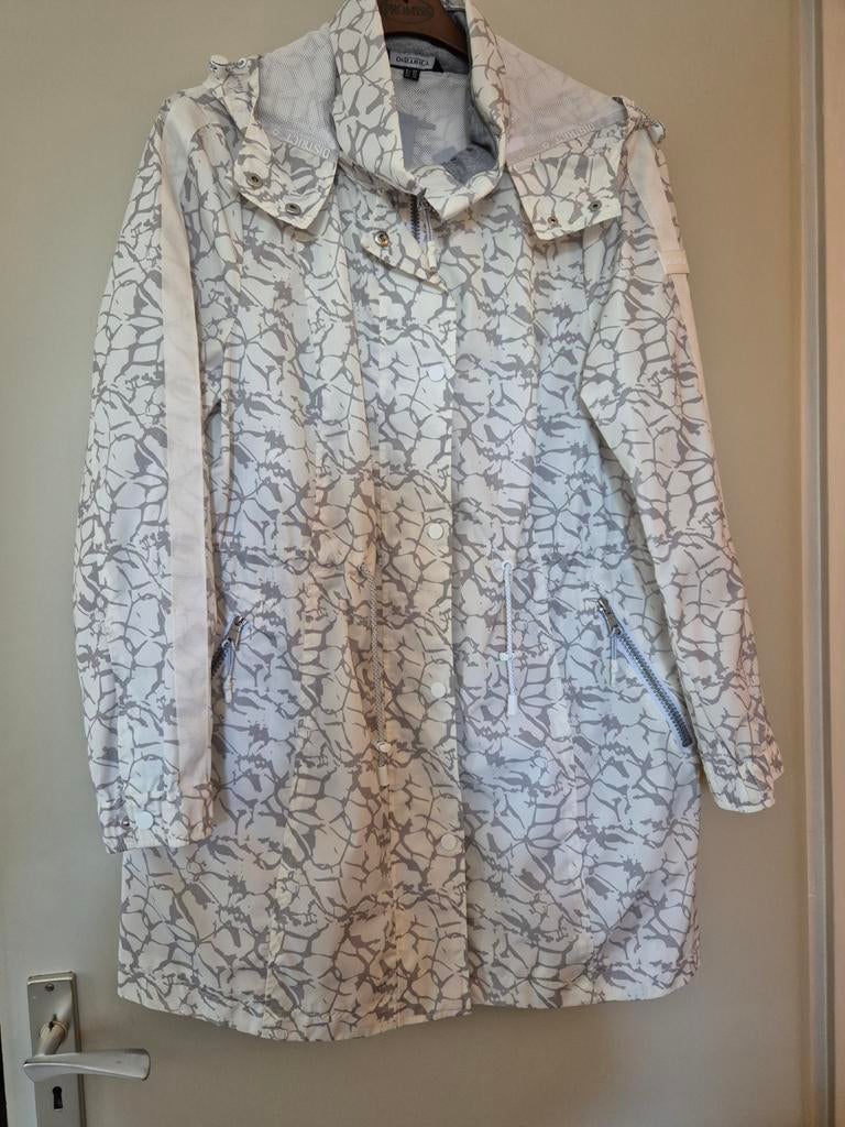 Zomerjas van District, Ophalen of Verzenden, Zo goed als nieuw, Maat 42/44 (L), Grijs