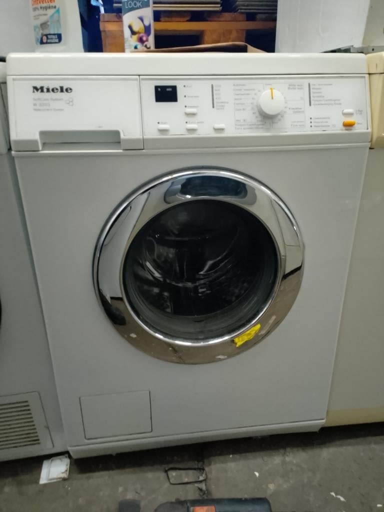 Miele Softcare W3203 wasmachine, Witgoed en Apparatuur, Wasmachines, Ophalen of Verzenden, Zo goed als nieuw, 85 tot 90 cm, 1200 tot 1600 toeren