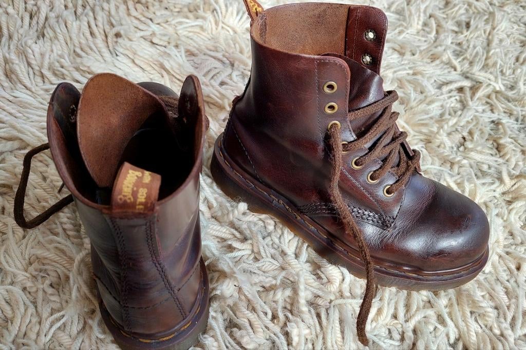 Dr. Martens schoenen maat 37, Kleding | Dames, Schoenen, Ophalen, Gedragen, Bruin