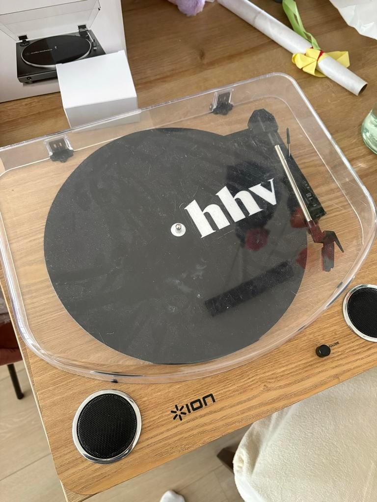 Platenspeler met ingebouwde speakers en USB-aansluiting, Gebruikt, USB-aansluiting, Platenspeler, Ophalen