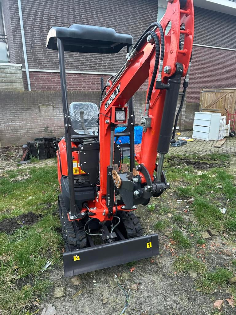 Te huur Mini graafmachine 77 cm breed 203 cm hoog