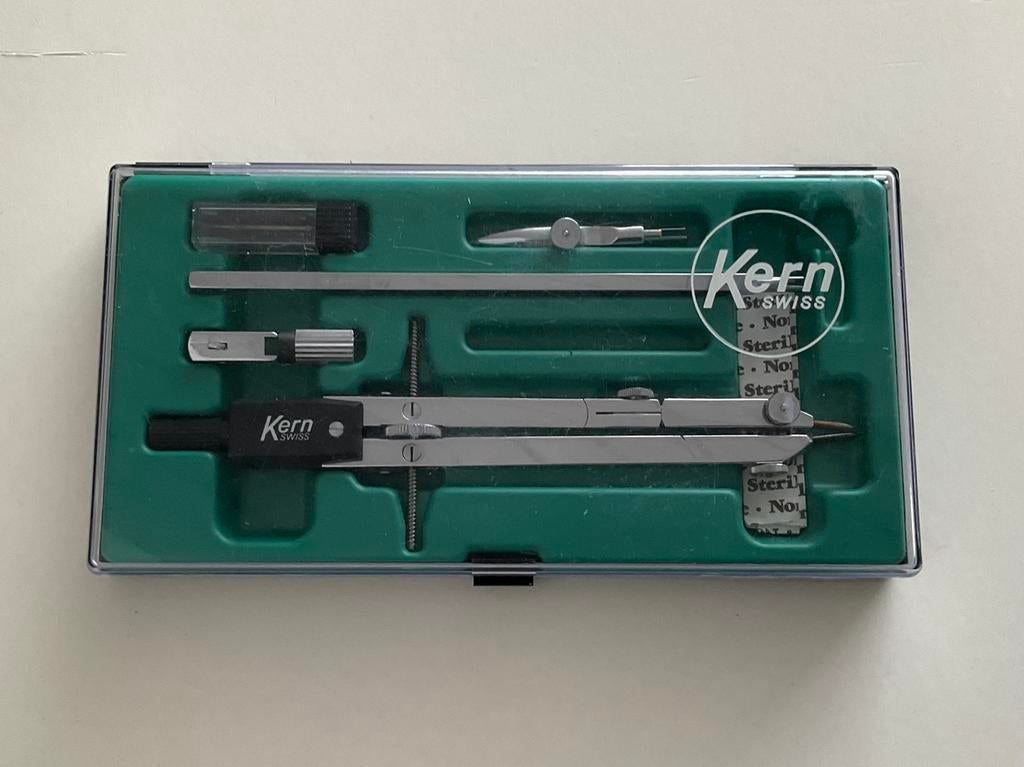 Passerdoos, Ophalen of Verzenden, Zo goed als nieuw, Overige typen