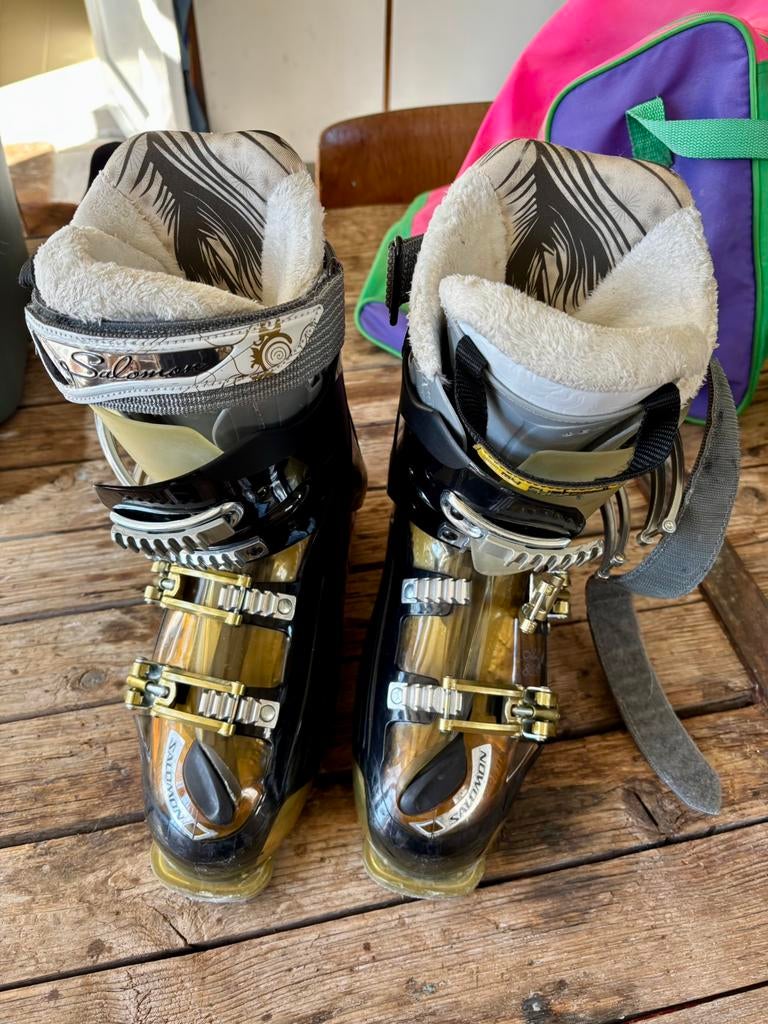 Salemon skischoenen maat 27/27,5, Sport en Fitness, Skiën en Langlaufen, 160 tot 180 cm, Schoenen, Ophalen of Verzenden, Zo goed als nieuw