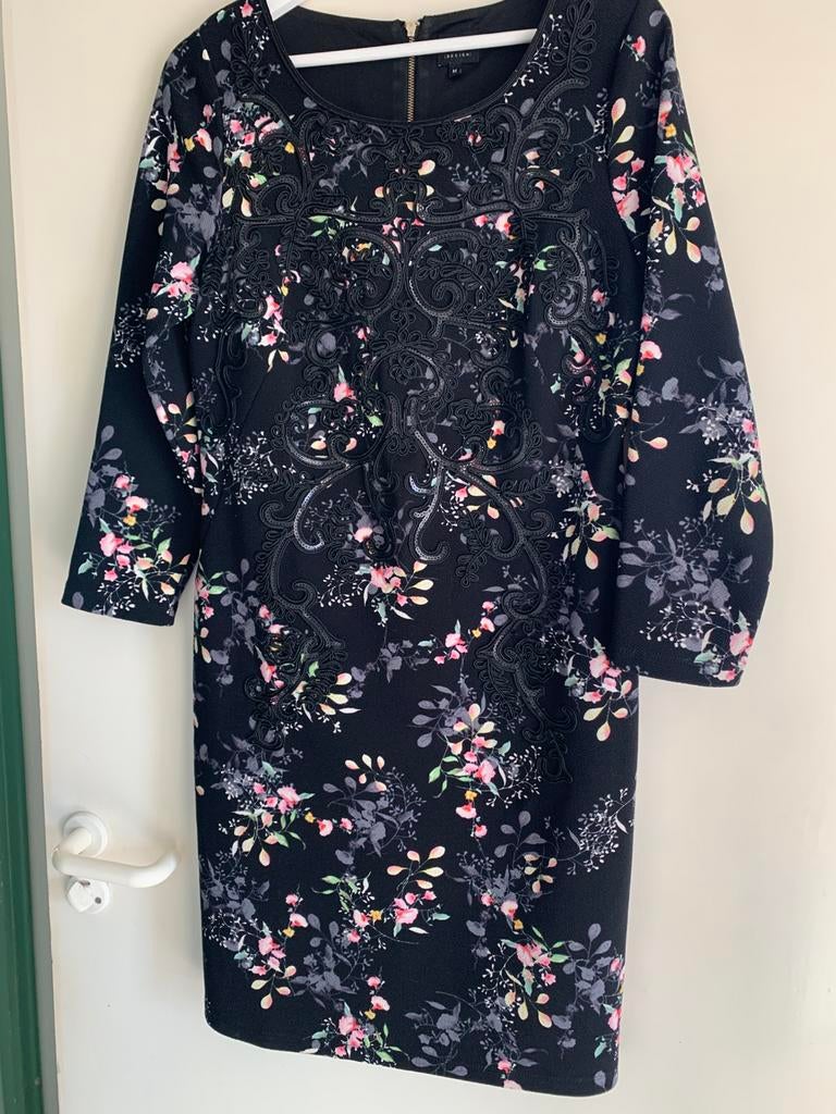 K Design jurk maat M, Kleding | Dames, Ophalen, Zo goed als nieuw, Knielengte