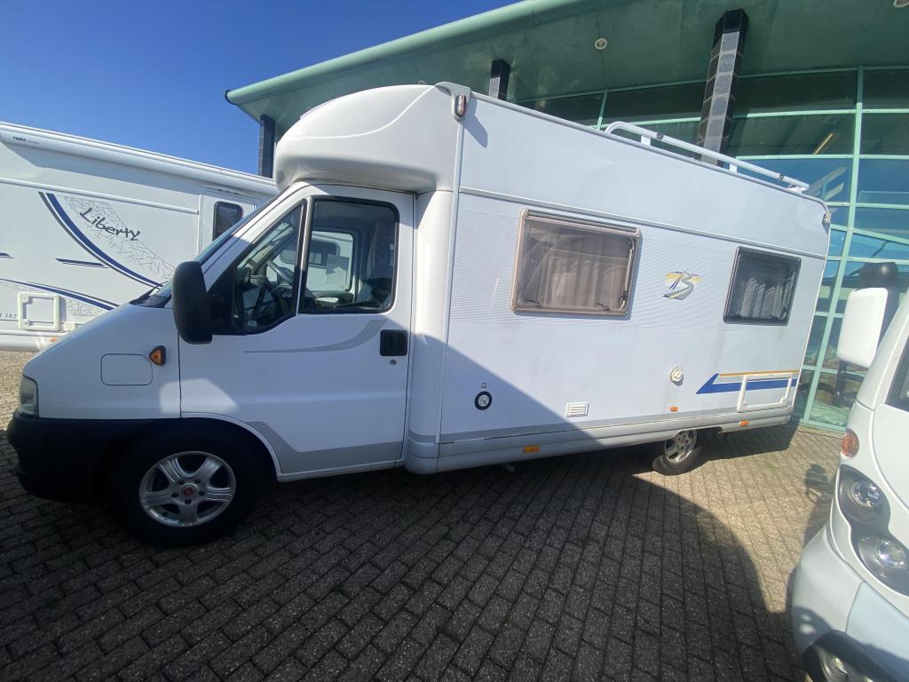 Bürstner T595 AIRCO 2.8 128 pk Fransbed, Caravans en Kamperen, Ringverwarming, Fiat, Achteruitrijcamera, Bedrijf