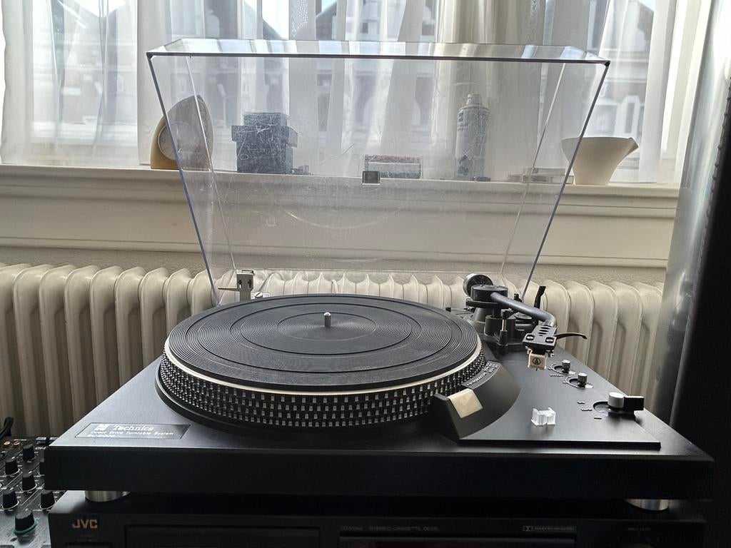 Technics SL-2000 platenspeler zwart, Audio, Tv en Foto, Platenspelers, Gebruikt, Pitch-regelaar, Ophalen of Verzenden, Platenspeler
