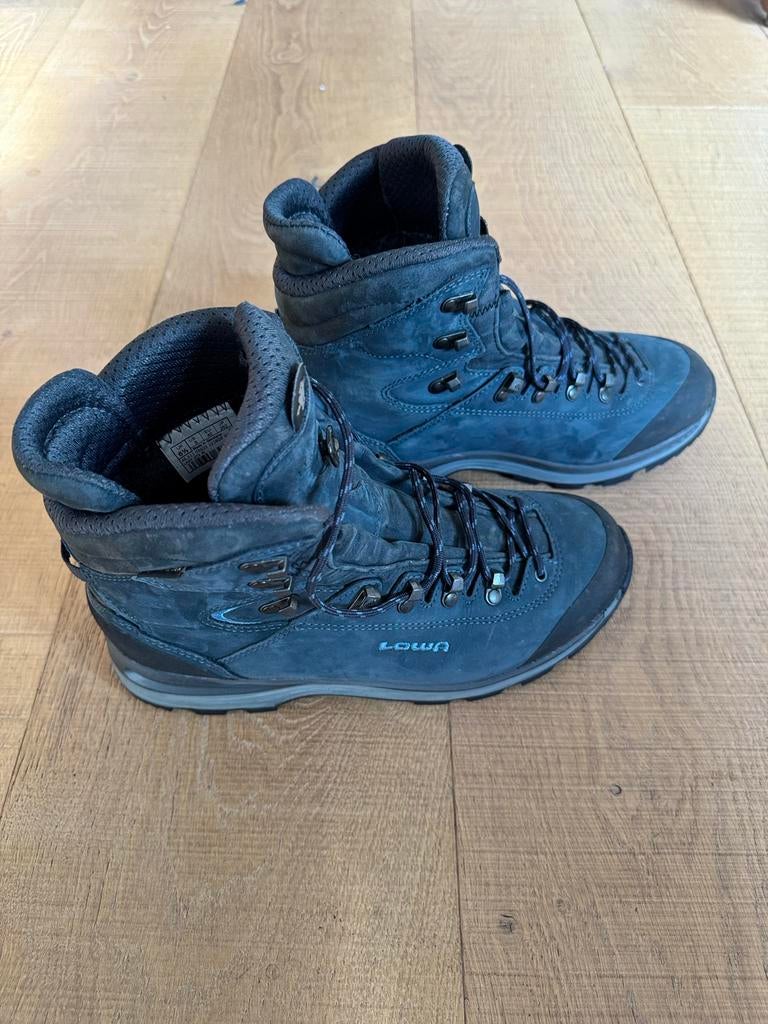 Lowa Lady Light Wide 2025 Goretex bergschoenen Maat 40, Ophalen of Verzenden, Zo goed als nieuw, Schoenen