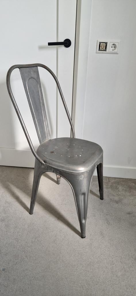 Tolix eetkamer stoel 2 stuks, Huis en Inrichting, Ophalen, Gebruikt, Twee, Metaal