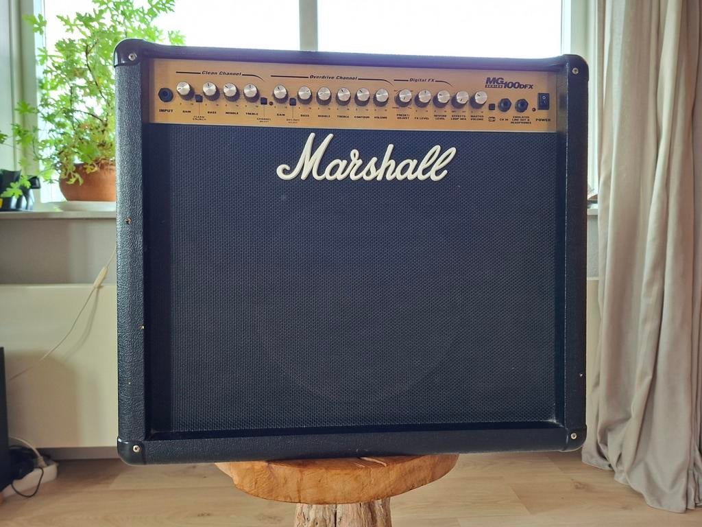Marshall gitaarversterker MG 100 DFX, Muziek en Instrumenten, Versterkers | Bas en Gitaar, Ophalen, Gebruikt, Gitaar, 100 watt of meer