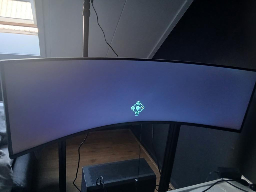 Samsung Odyssey G9 G95C - 49 inch DQHD Gaming Monitor, Ultrawide, VA, Zo goed als nieuw, HDMI