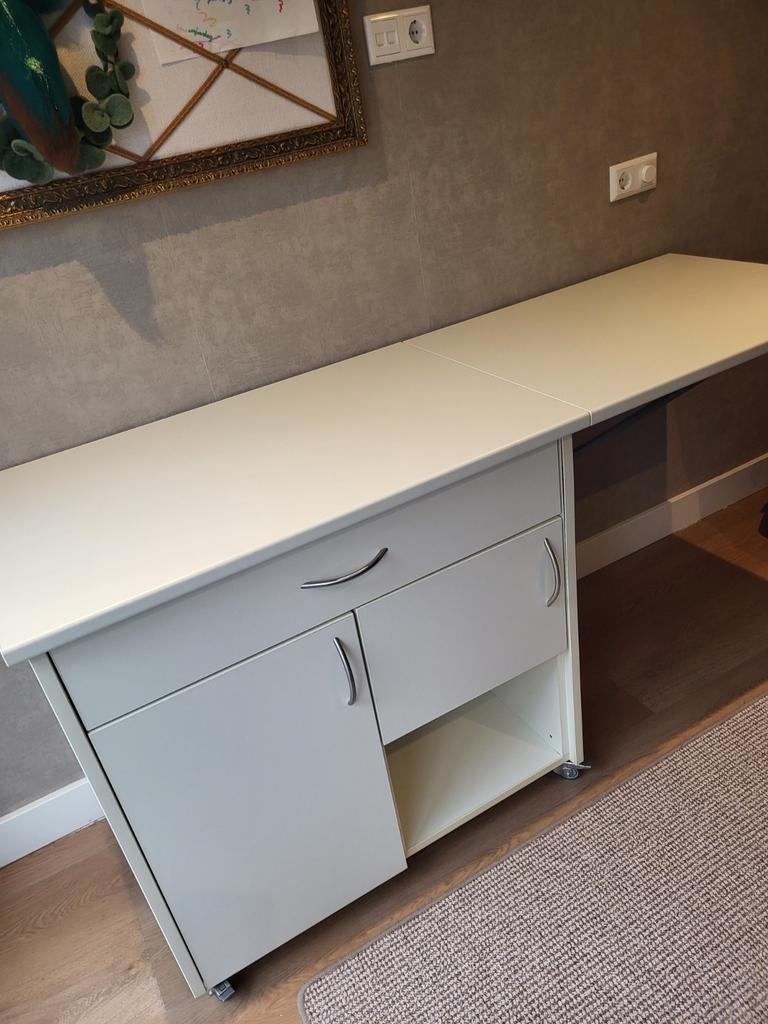 Keukenblok bureau op wielen, Ophalen, Gebruikt, Wit, Minder dan 100 cm